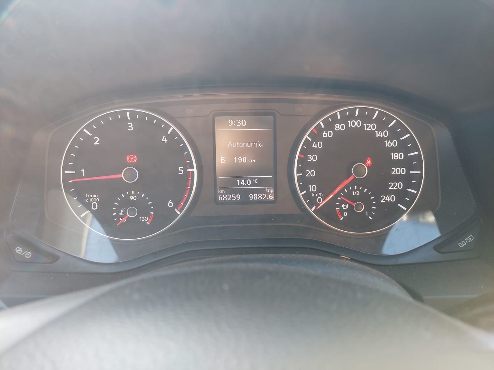 VOLKSWAGEN	AMAROK DC TDI 140CV M 4X2 EU5