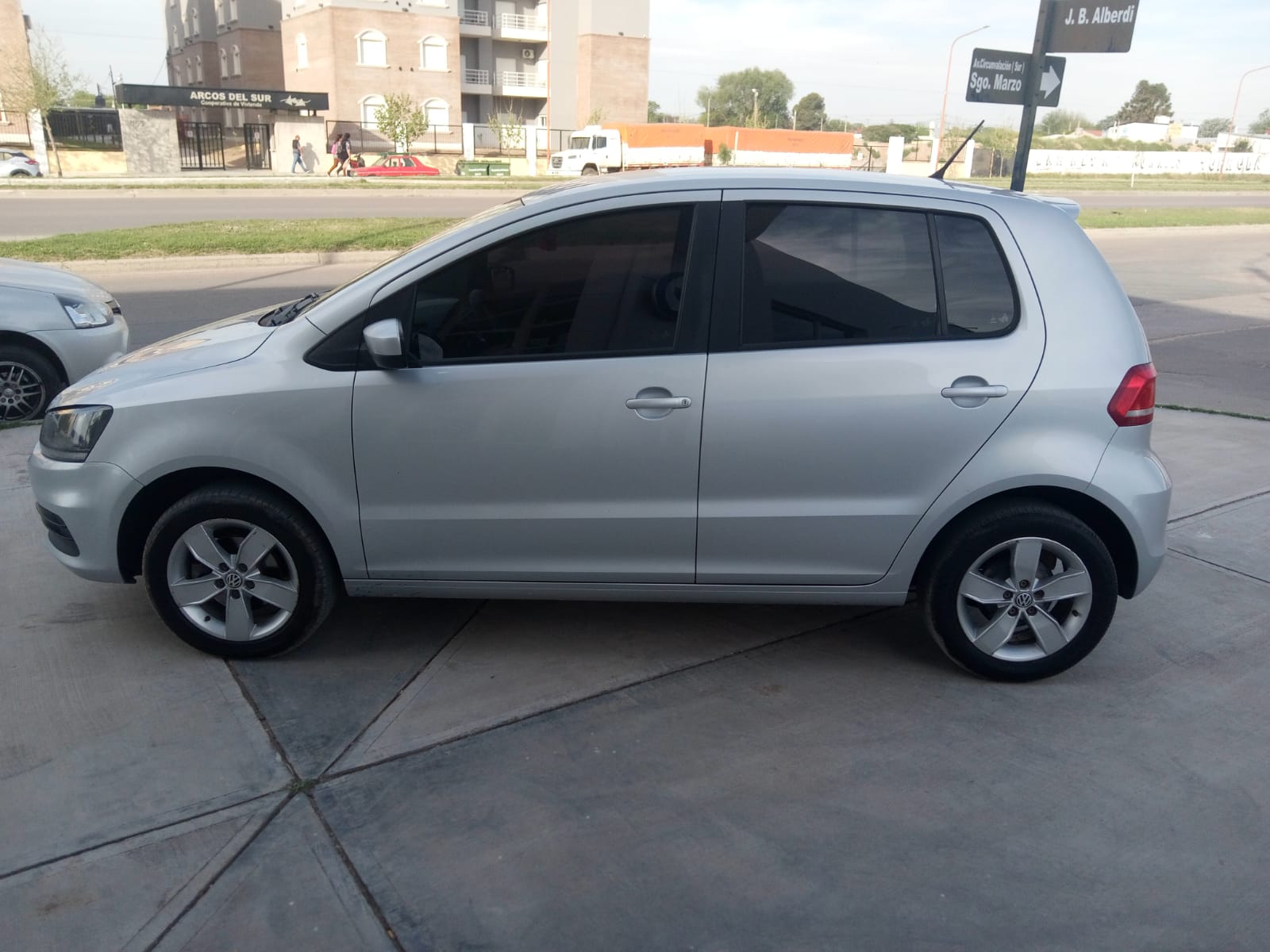 VOLKSWAGEN	FOX 1.6 MSI