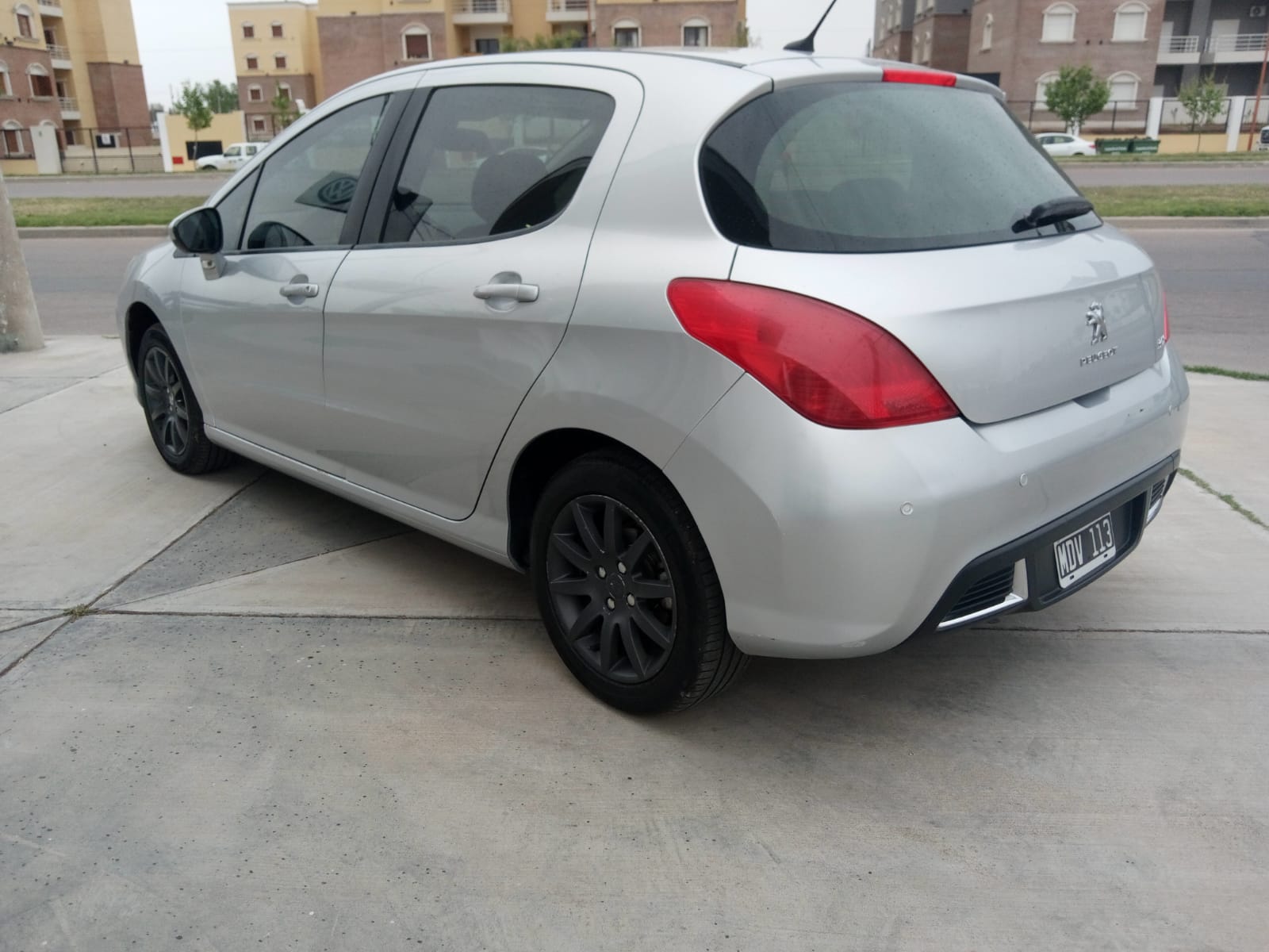 PEUGEOT	308 ALLURE 1.6N