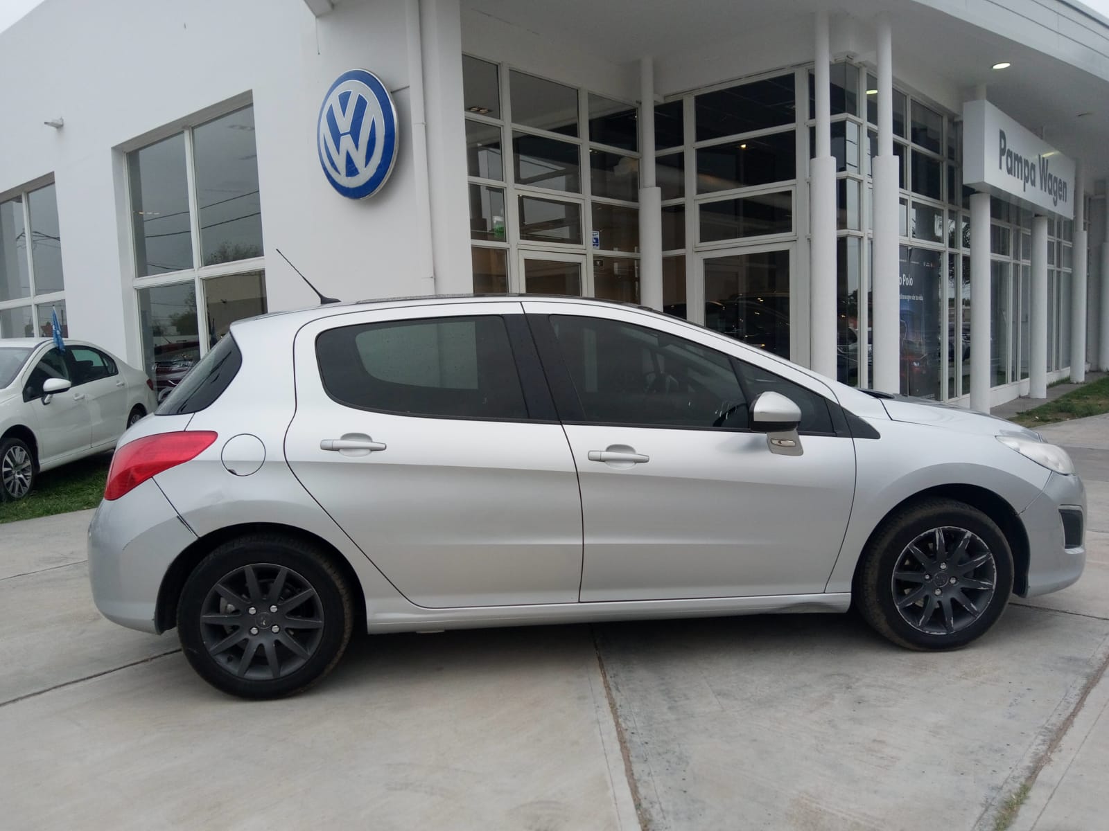 PEUGEOT	308 ALLURE 1.6N