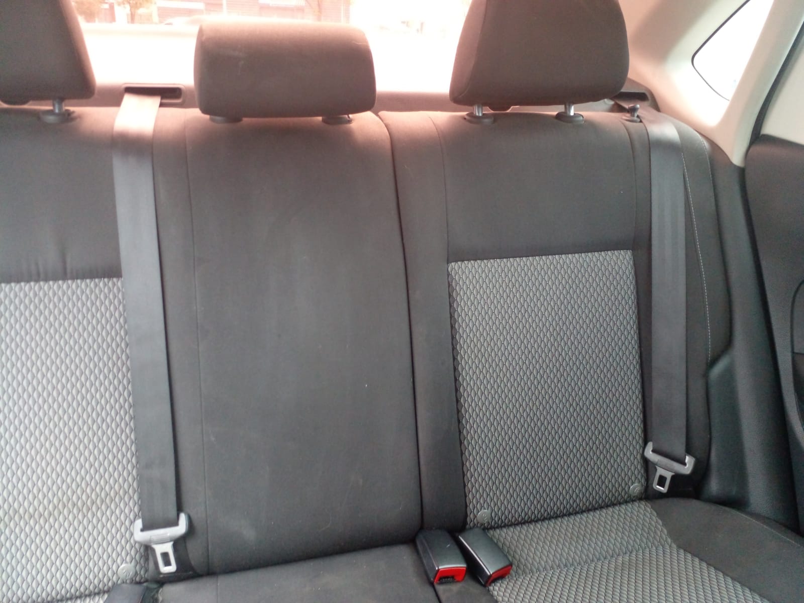 VOLKSWAGEN	POLO 1.6 L/16 COM. 4 P TIP