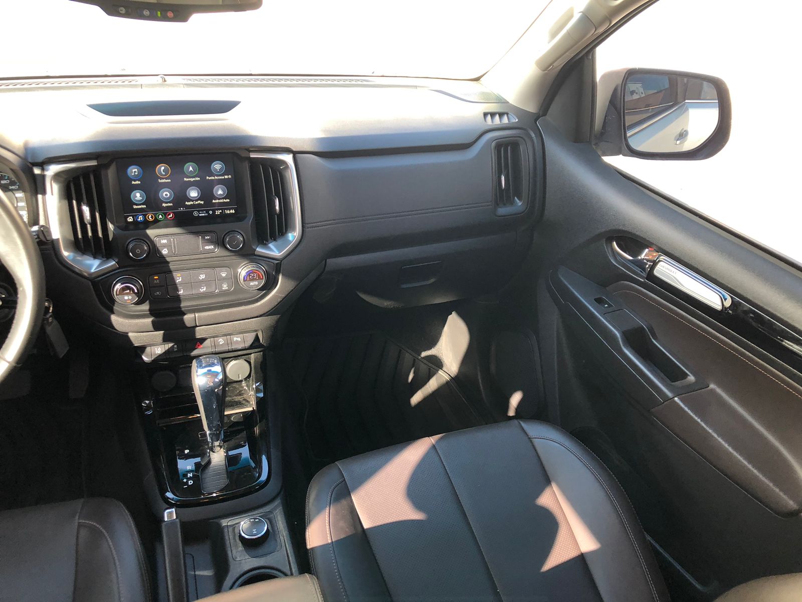 CHEVROLET TRAILBLAZER 2.8 4X4 PREMIER AT