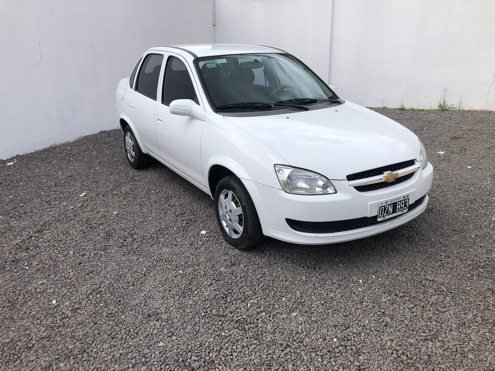 CHEVROLET CLASSIC 4P LS ABS+AIRBAG 1.4N