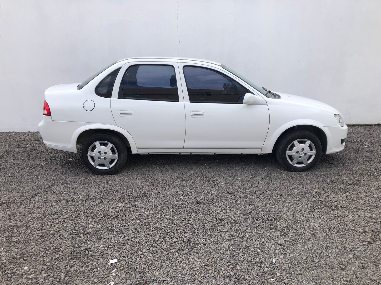 CHEVROLET CLASSIC 4P LS ABS+AIRBAG 1.4N